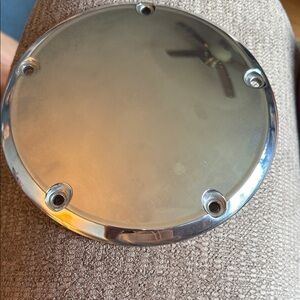 Harley-Davidson Silver Chrome Derby  Cover